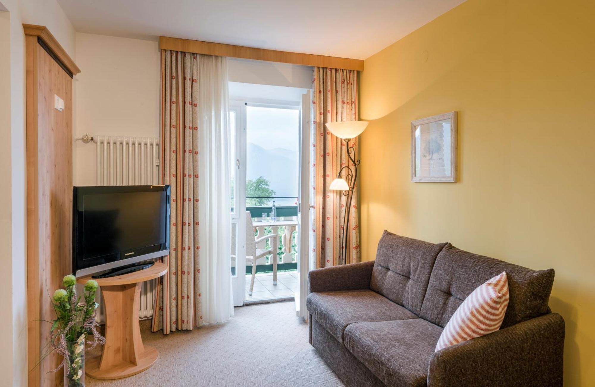 Berghaus - Der Westerhof Hotel Tegernsee Bagian luar foto