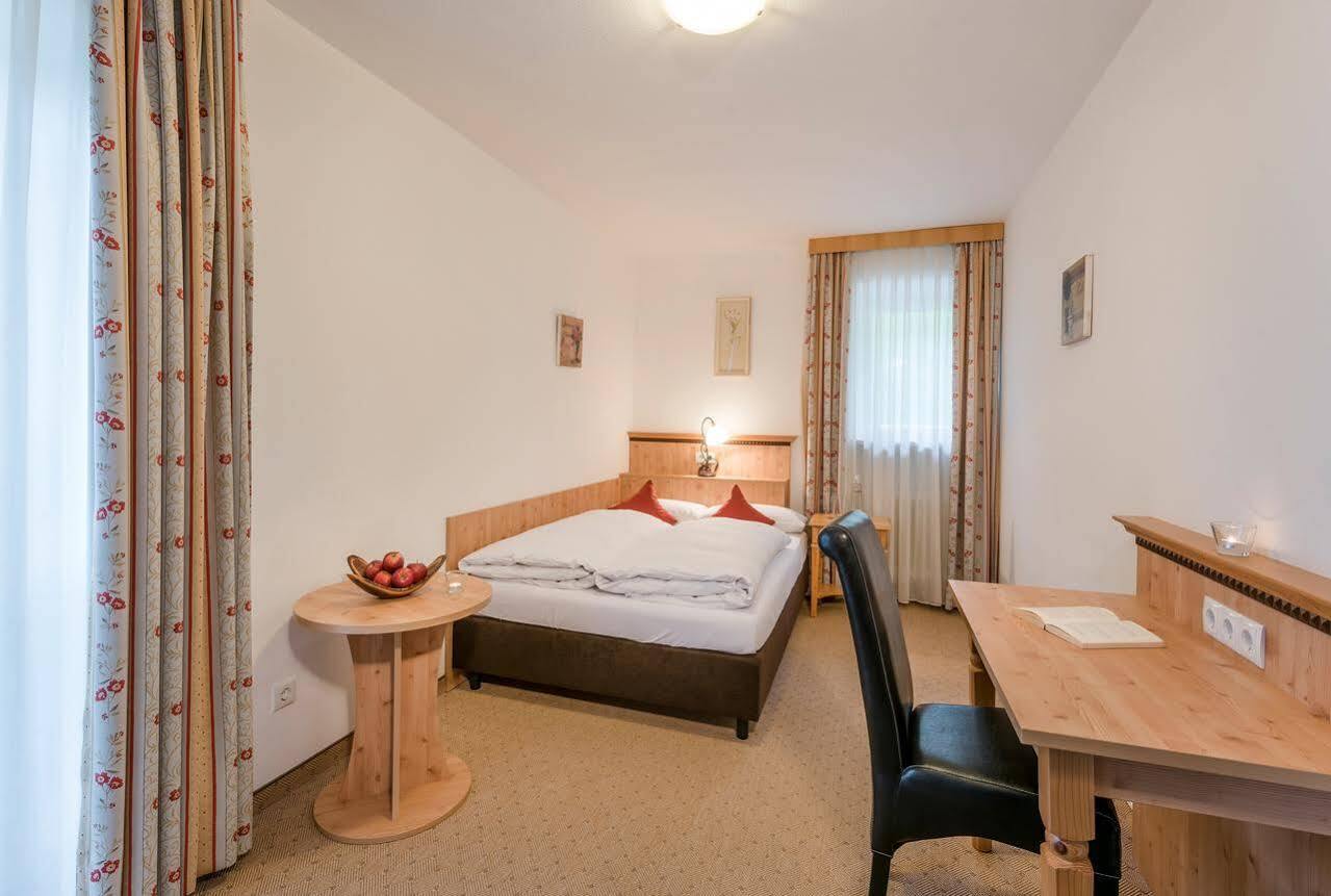 Berghaus - Der Westerhof Hotel Tegernsee Bagian luar foto