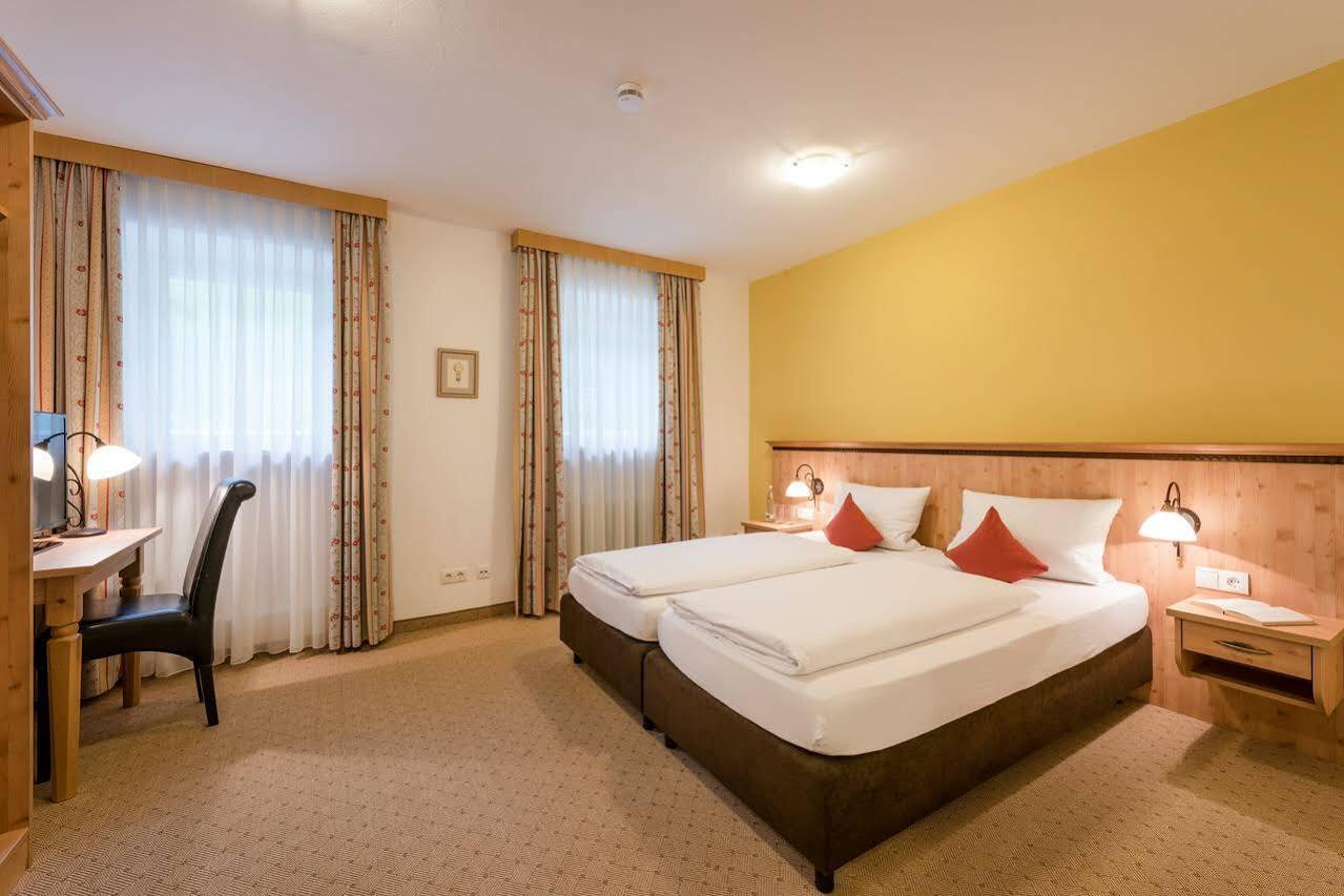 Berghaus - Der Westerhof Hotel Tegernsee Bagian luar foto